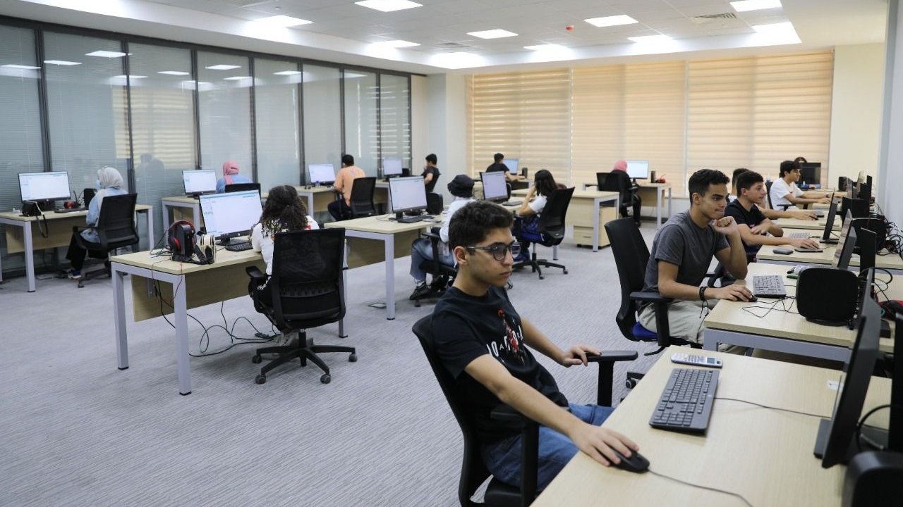 آخر فرصة لتسجيل رغبات المرحلة الأولى بتنسيق الجامعات الحكومية 2025 حتى السابعة مساءً - akbrna